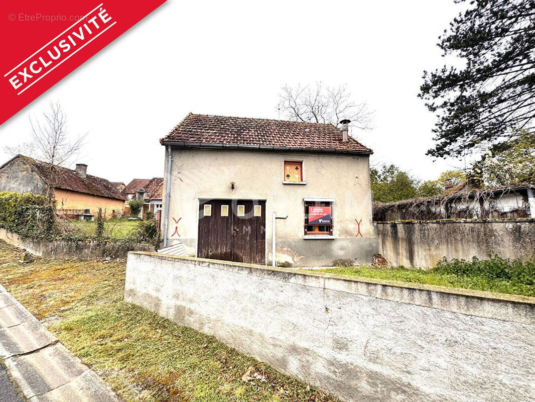 Maison à SAINT-VERAIN