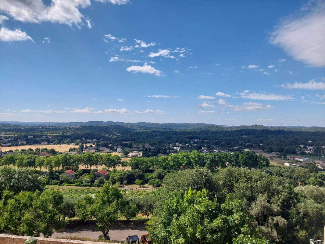 Maison à VEZENOBRES