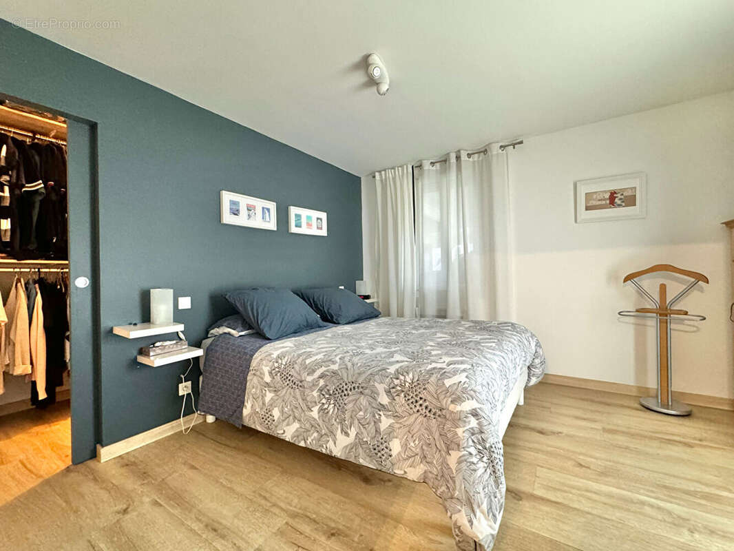 Maison 140 m² à Aressy  - photo 8
