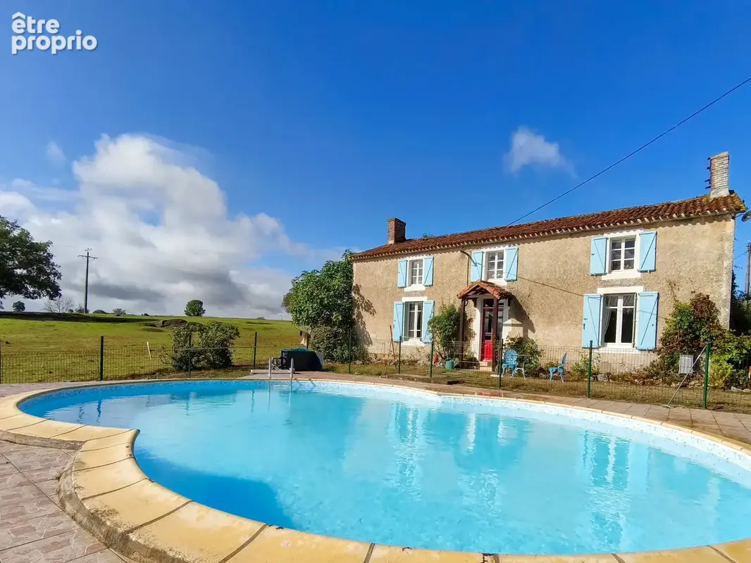 Maison de campagne avec 3/4 chambres, piscine chauffée et deux granges - photo 14