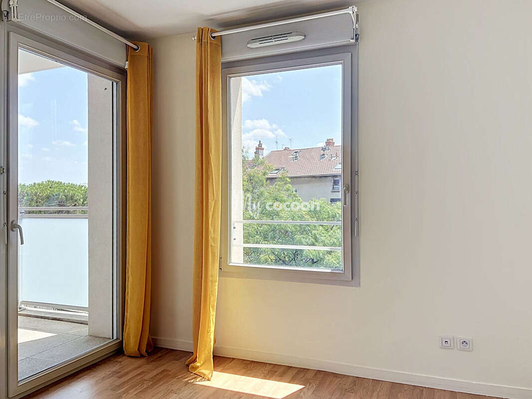 Appartement - T3 - 58 m2 - photo 5