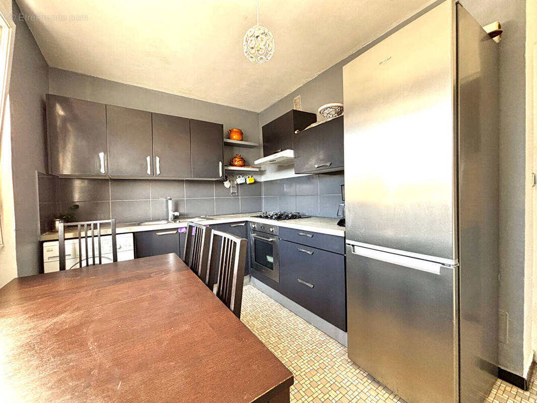 Appartement à SAINT-ETIENNE