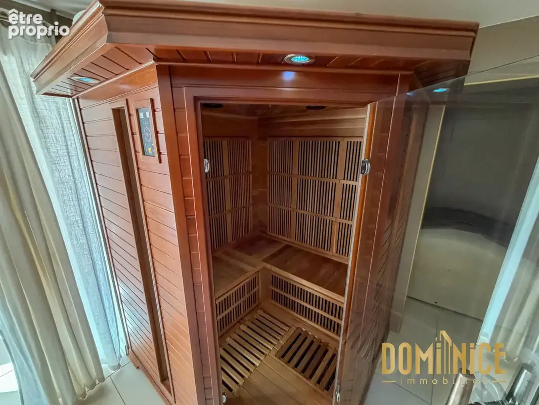 Cagnes-sur-Mer Les Collettes   Villa 233 m2, piscine à débordement, vue mer et espace bien-être - photo 26