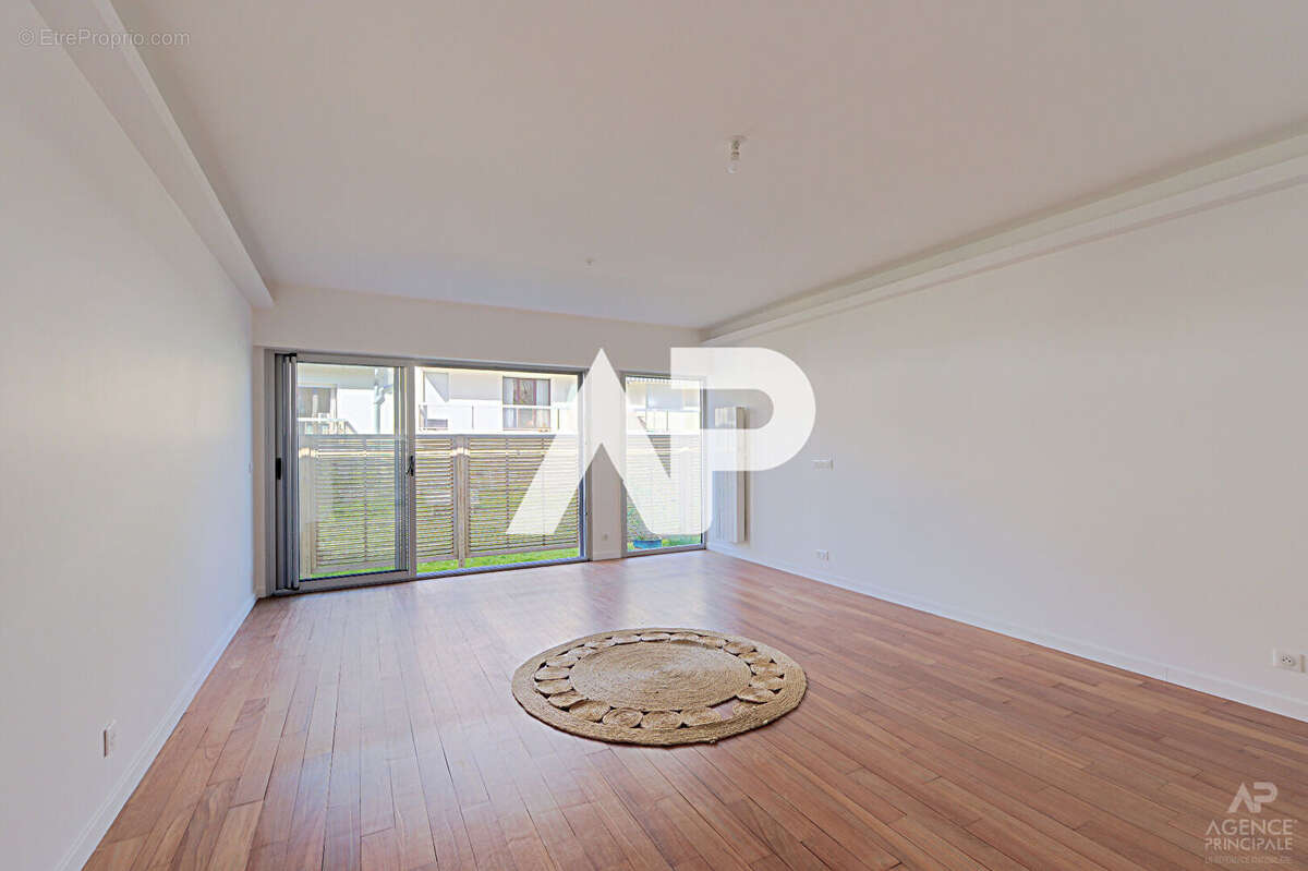Appartement à RUEIL-MALMAISON