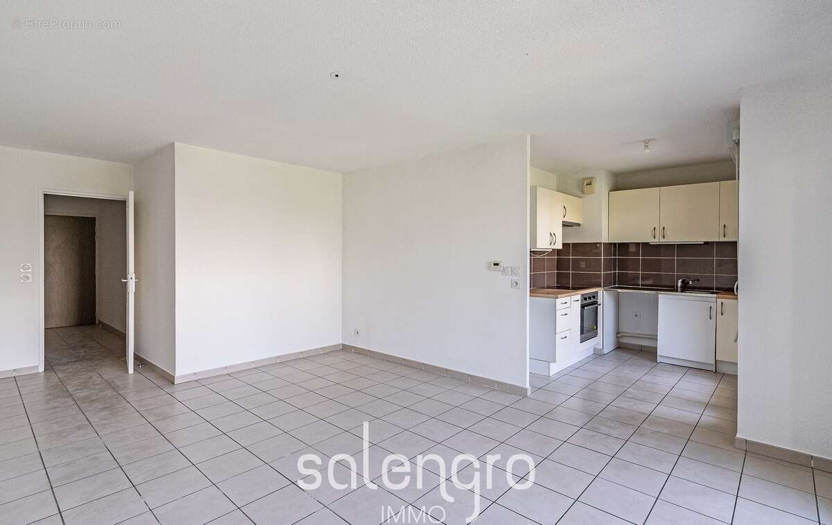 Appartement 65 m² à Villeurbanne  - photo 3
