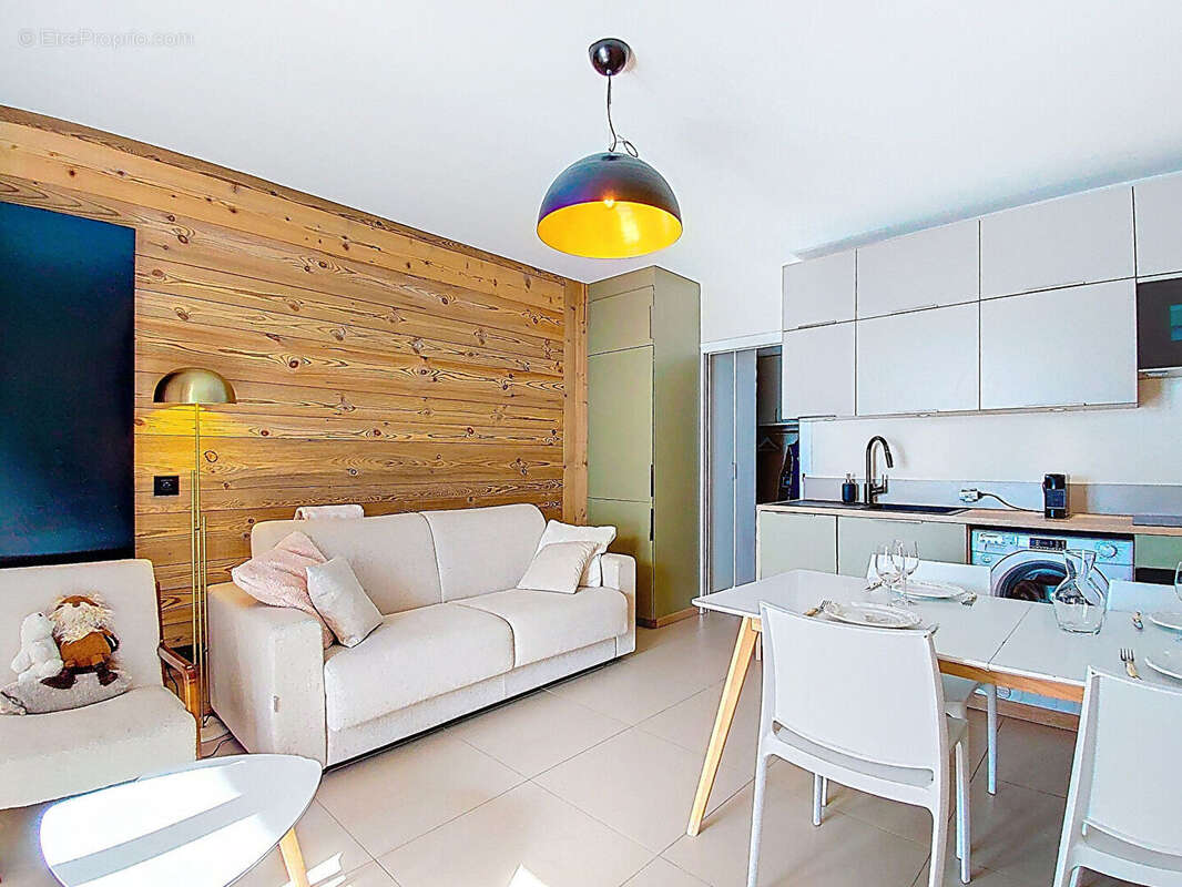 Appartement à FONTCOUVERTE-LA-TOUSSUIRE