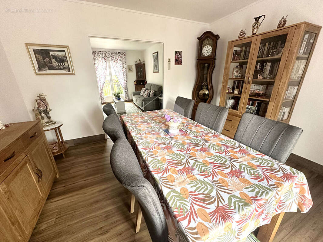 Maison à VARENNES-SUR-SEINE