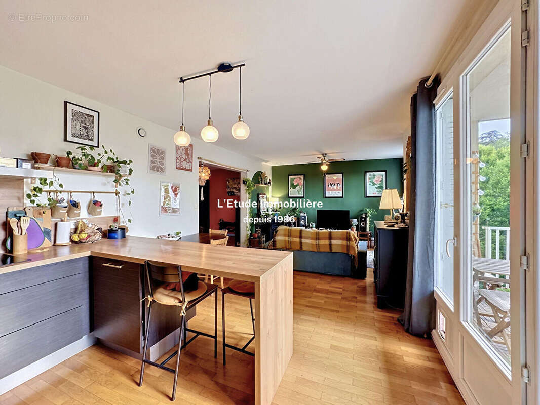 Appartement à OULLINS