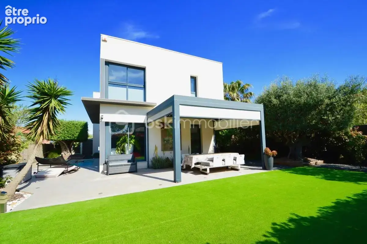 Villa avec garage, terrasse et piscine - photo 18