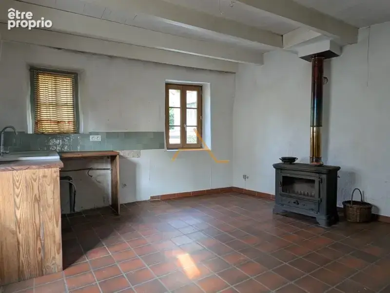 Maison de village à vendre à Montjoux  Environ 170 m² avec cour et jardin - photo 6