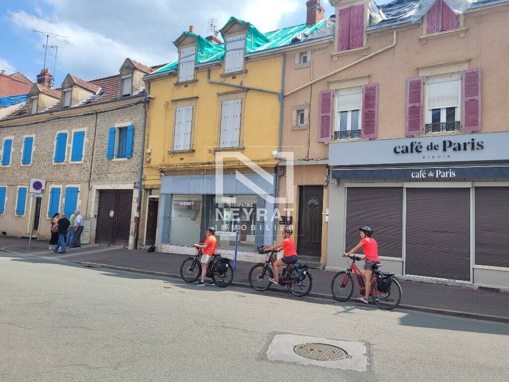 Appartement à DIGOIN