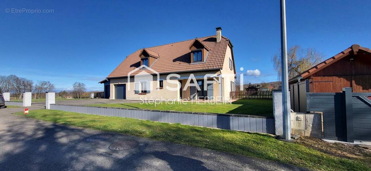 Photo 1 - Maison à RECHESY