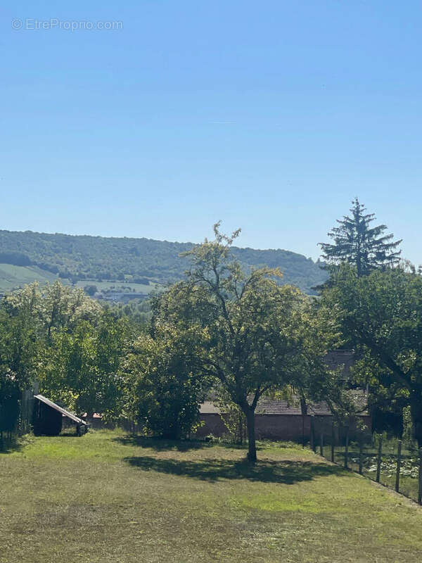 Terrain à CHATEAU-THIERRY