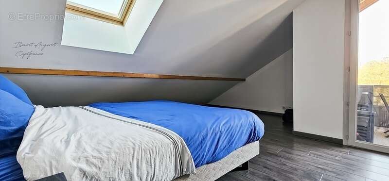 Appartement à PRINGY