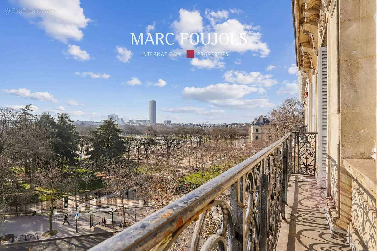 Appartement à PARIS-6E