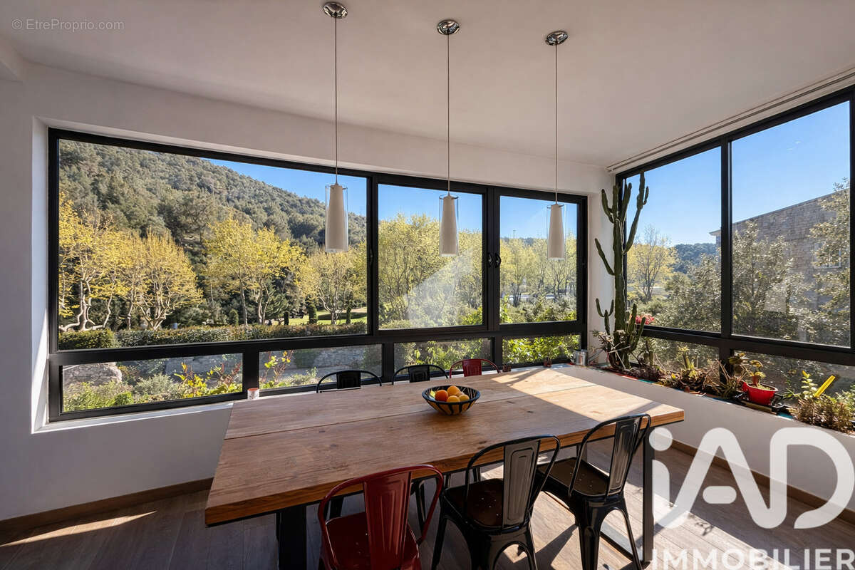 Photo 3 - Maison à CARNOUX-EN-PROVENCE