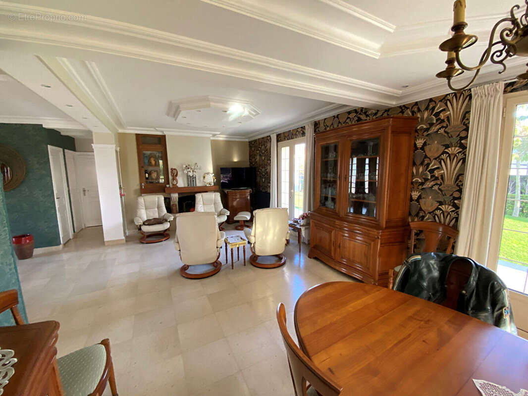 Maison à DOUVRES-LA-DELIVRANDE