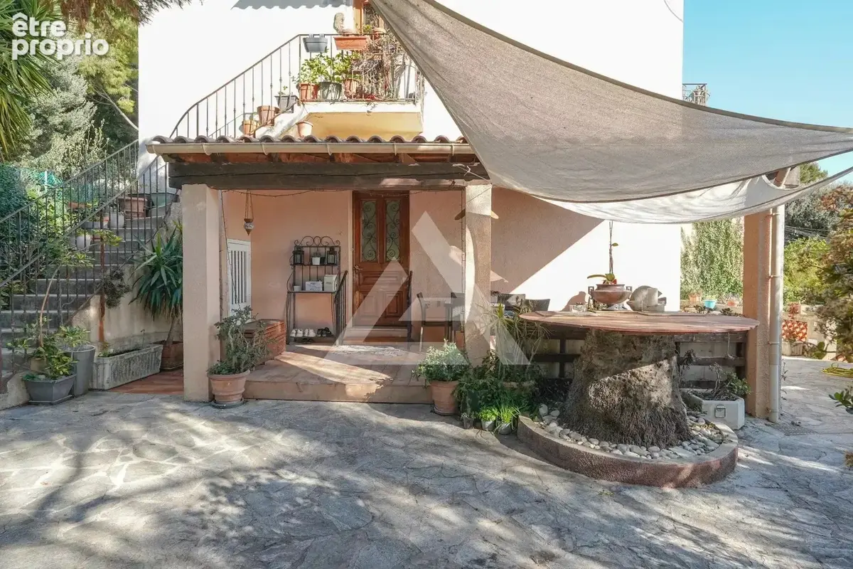 Cap d'ail - maison de ville - centre-ville - photo 4