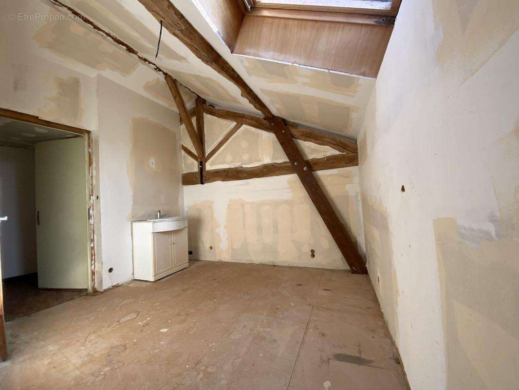 Maison à VAYRES