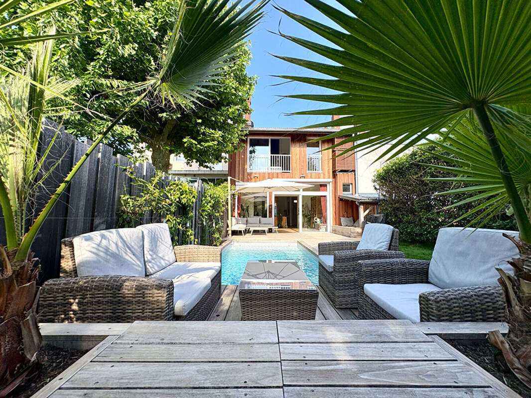 Maison à BORDEAUX