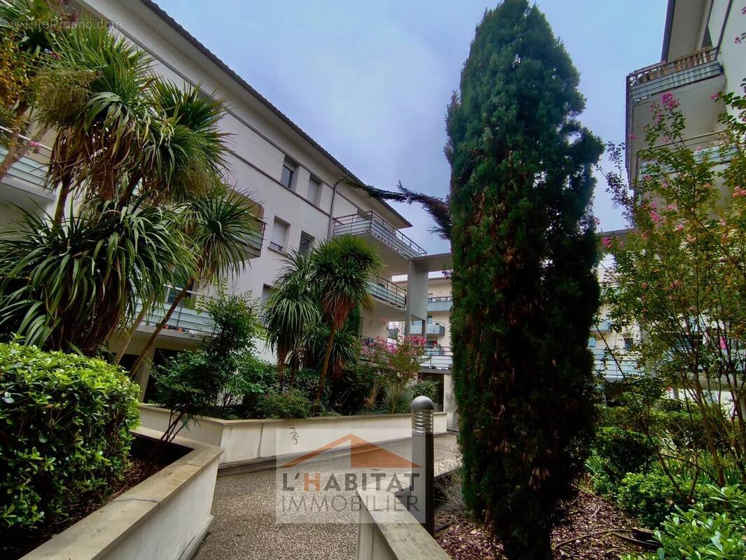 Appartement à COLOMIERS