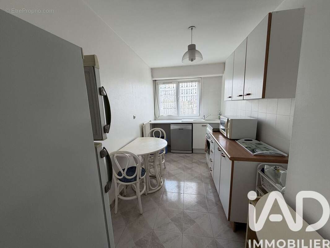 Photo 3 - Appartement à VIRY-CHATILLON