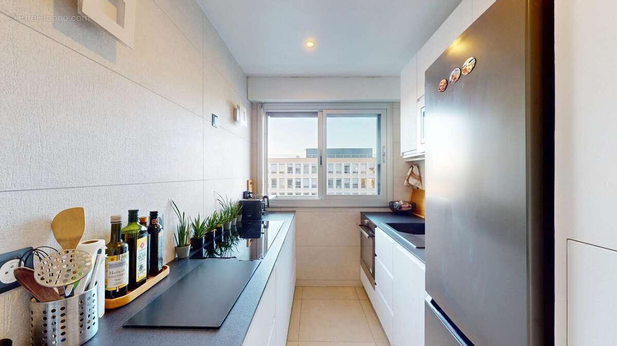 Appartement à PARIS-19E