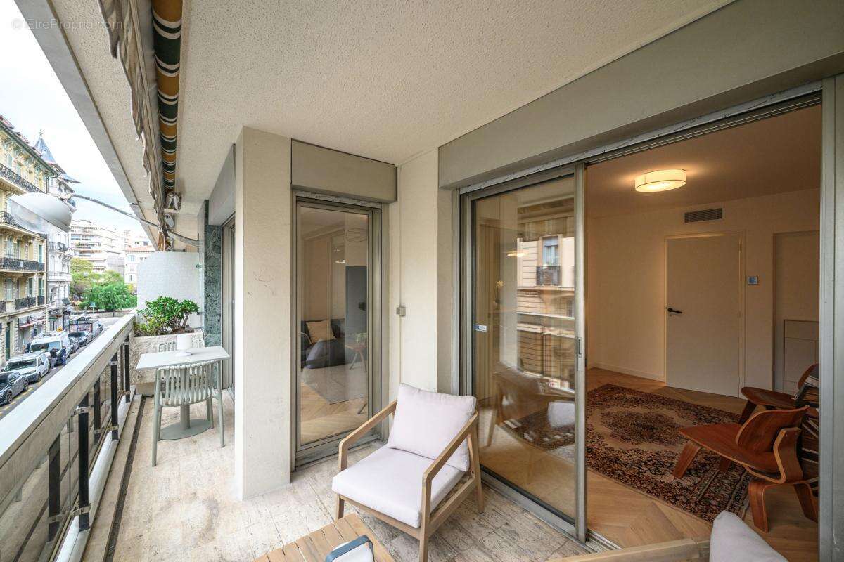 Appartement à NICE