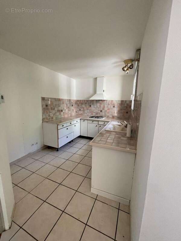 Maison 110 m² à Cahors  - photo 7
