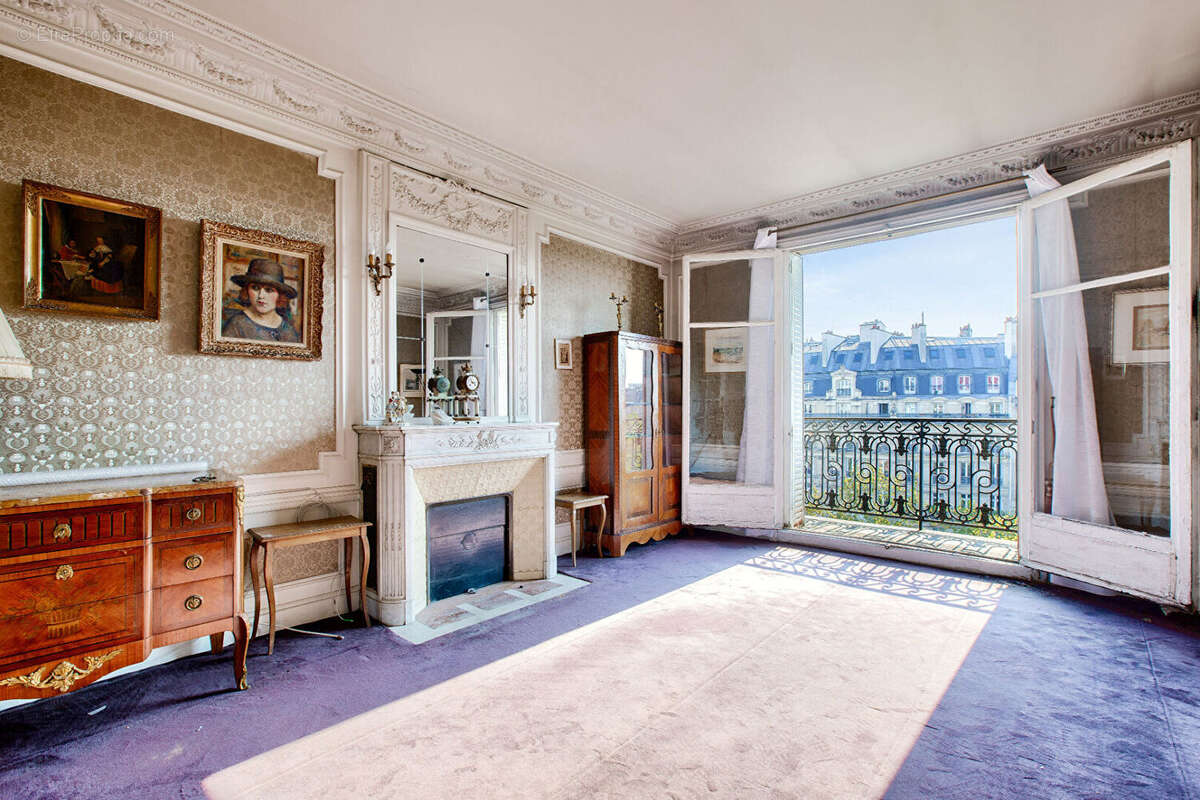 Appartement à PARIS-11E