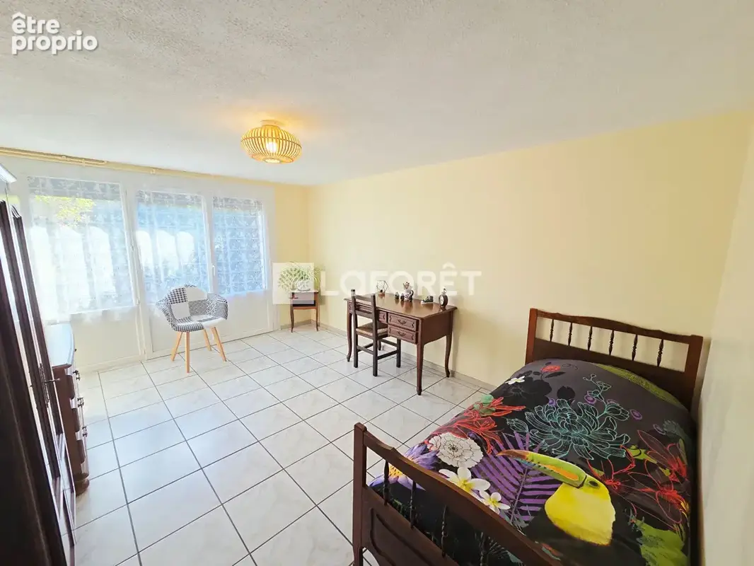Maison de caractère - 148 m2 - 7 pièces - photo 4