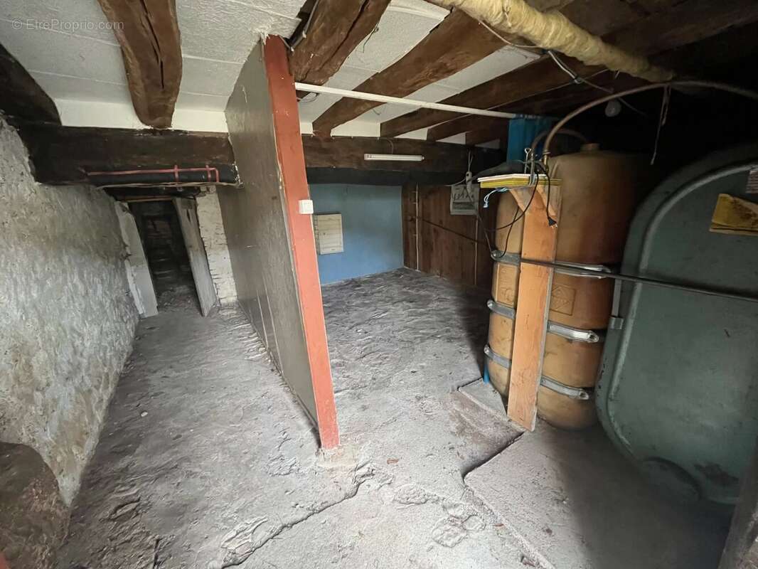 Maison à SAINT-VICTOR-SUR-OUCHE