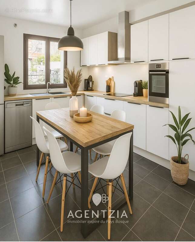 Maison à BASSUSSARRY