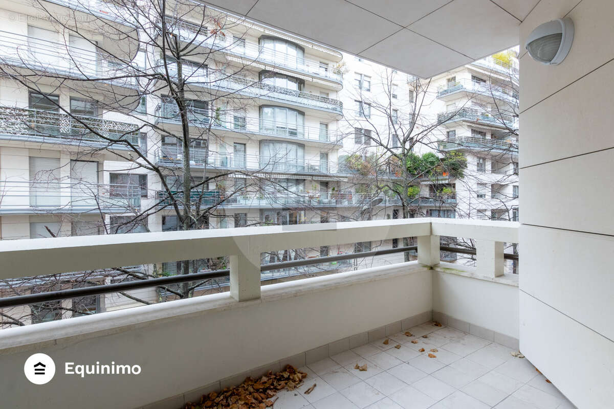 Appartement à LEVALLOIS-PERRET