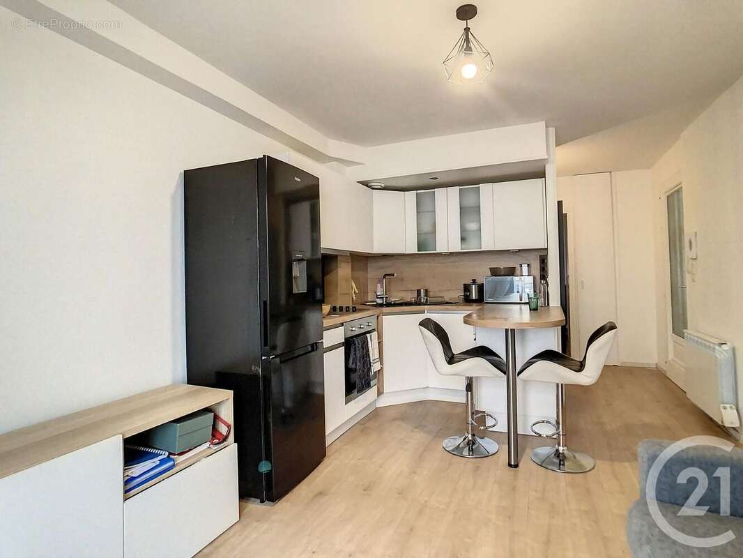 Photo 2 - Appartement à CHOISY-LE-ROI