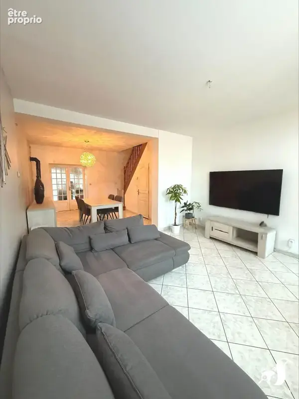 Maison 5 pièces 117 m² à vendre à Valenciennes (59300) - photo 2