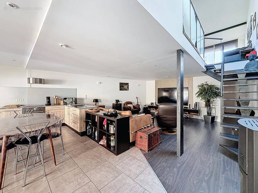 Appartement à SAINT-CHAMOND