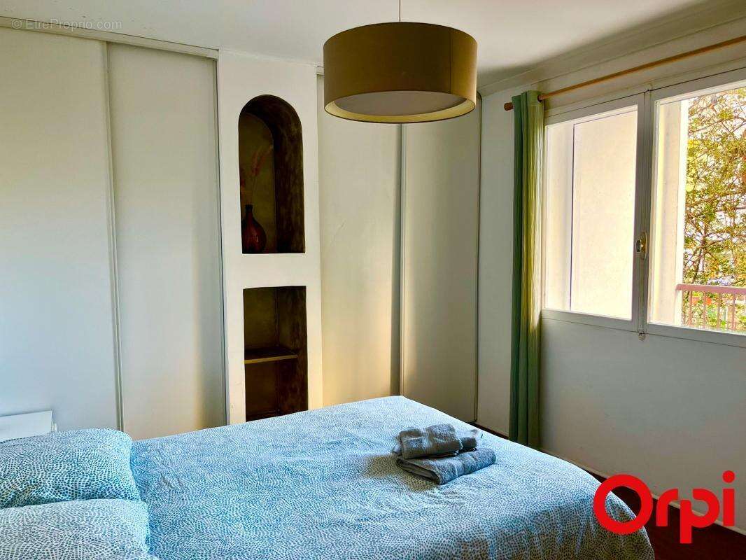 Commerce à MARSEILLE-7E