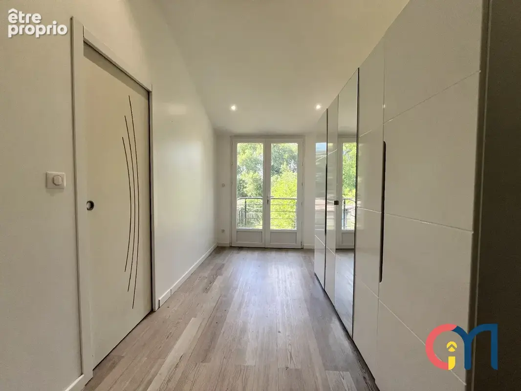 Maison de caractère deux chambres et jardin - photo 2
