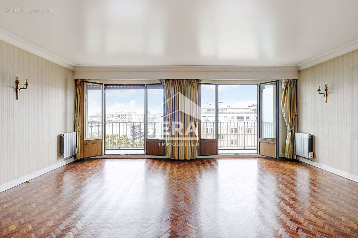 Appartement à PARIS-12E