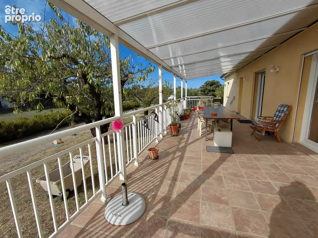 ROMANS-SUR-ISÈRE   Maison de plain-pied T4 avec grand terrain et garage - photo 6