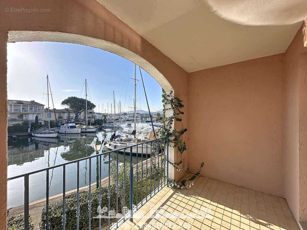 Appartement à GRIMAUD