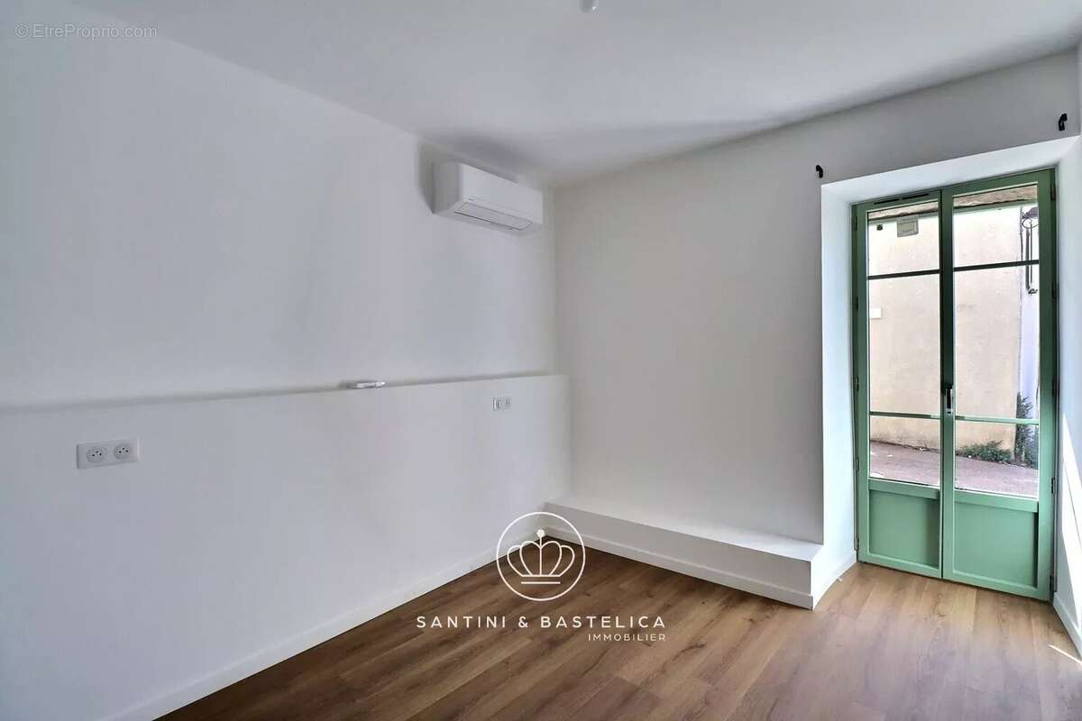 Appartement à ALATA