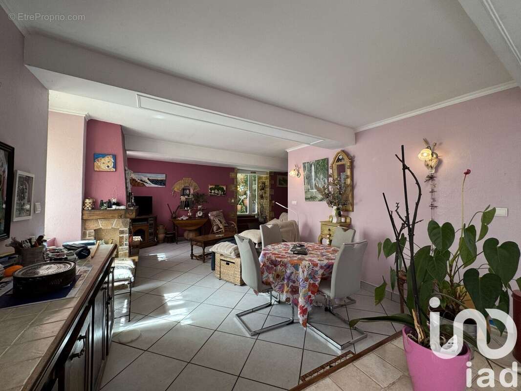 Maison 136 m² à Leran  - photo 6