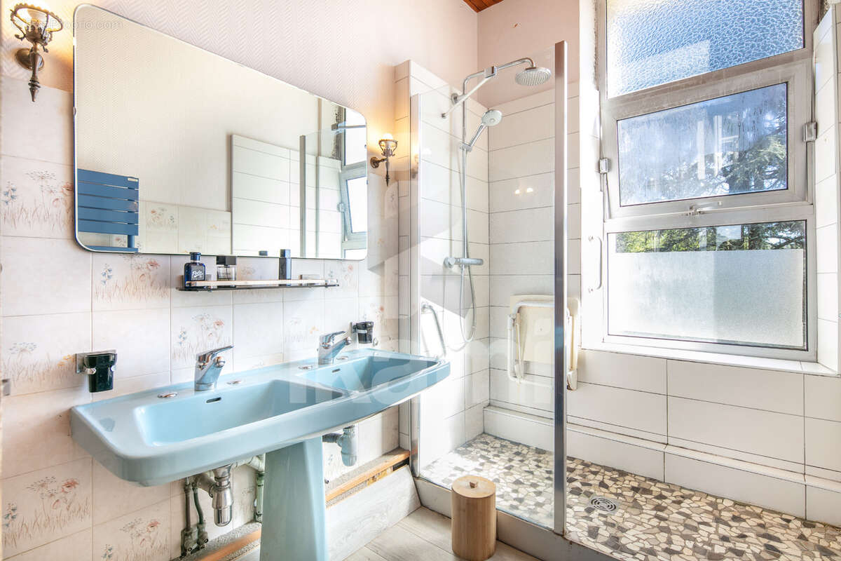 Maison à AIX-LES-BAINS