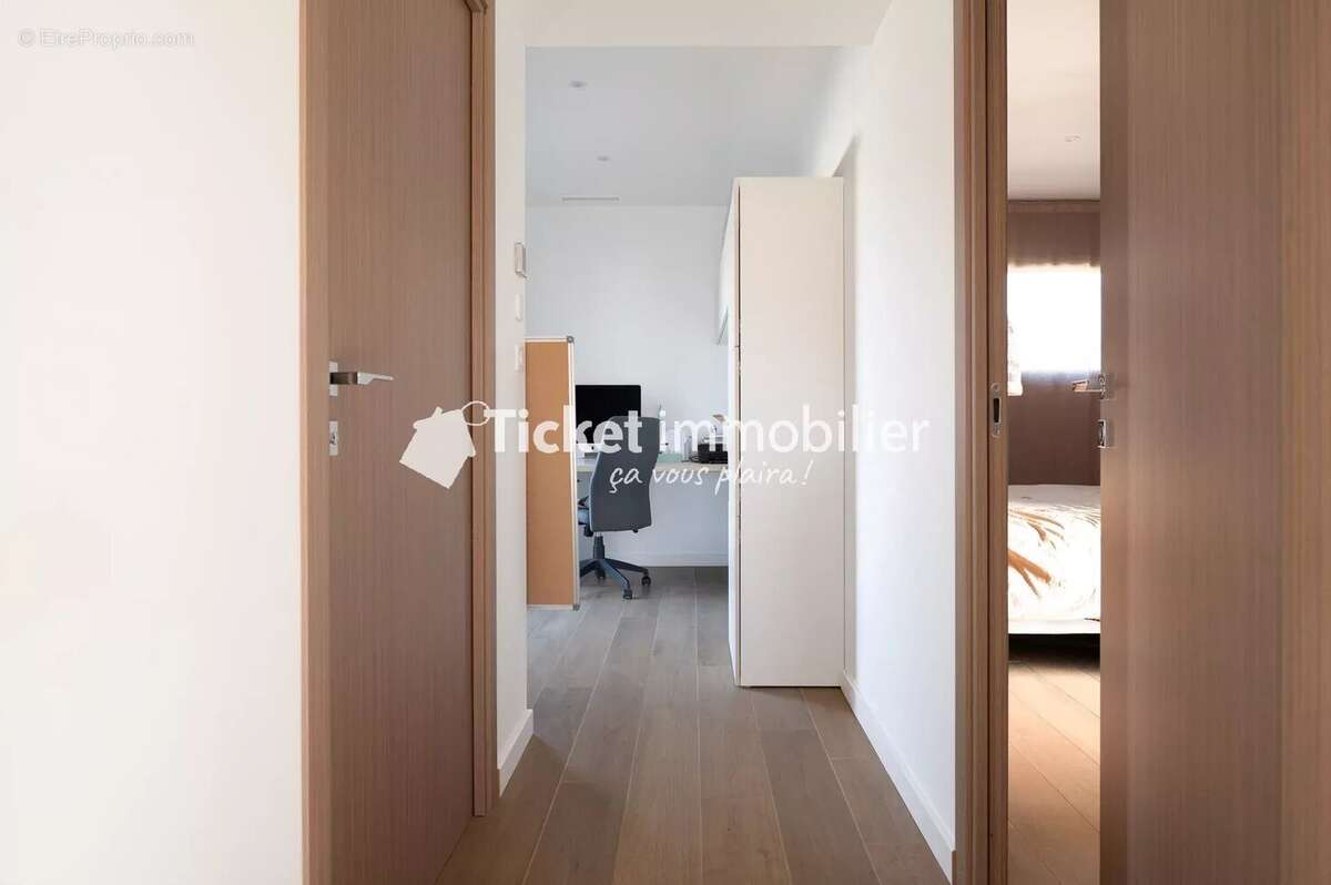 Maison à LA SALVETAT-SAINT-GILLES