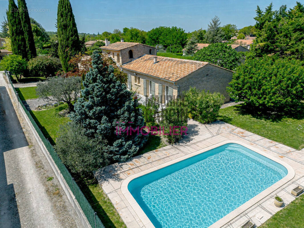 Maison à MAZAN
