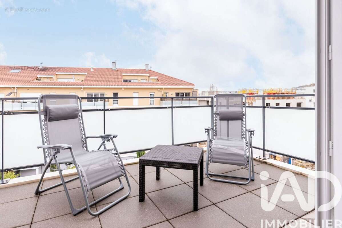 Photo 5 - Appartement à BRON
