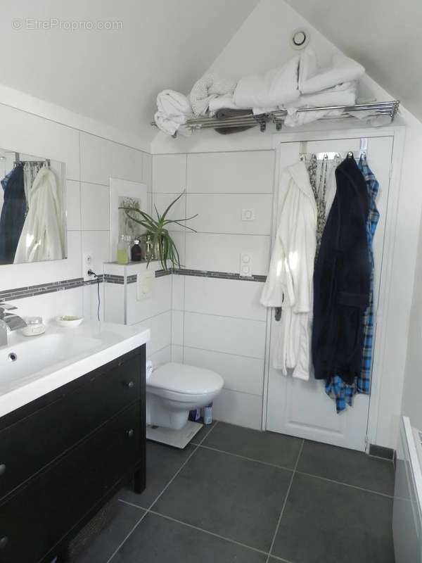 Maison à SAINT-PIERRE-SUR-DIVES