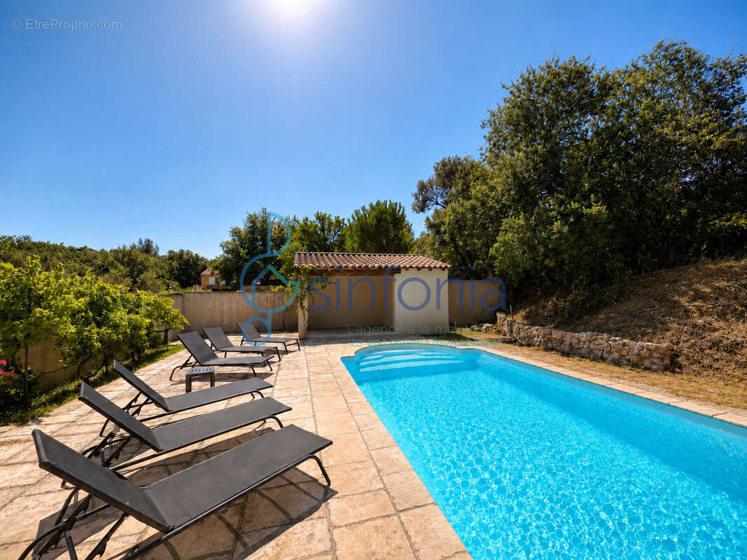 Exclusivité Sainte Anastasie - photo 3